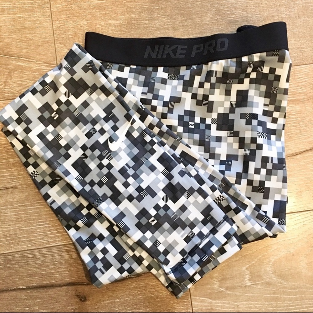 Nike Pro Dri Fit Full Yoga Athletic Legging N19-2